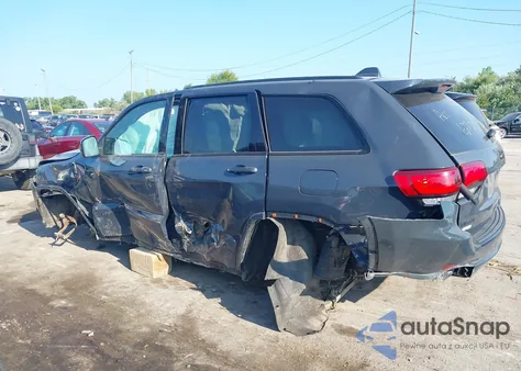 2017 Jeep Grand Cherokee Altitude 4X4 из США, поврежденный, VIN 1C4RJFAG2HC772707